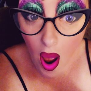 Meet your Posher, Janelle